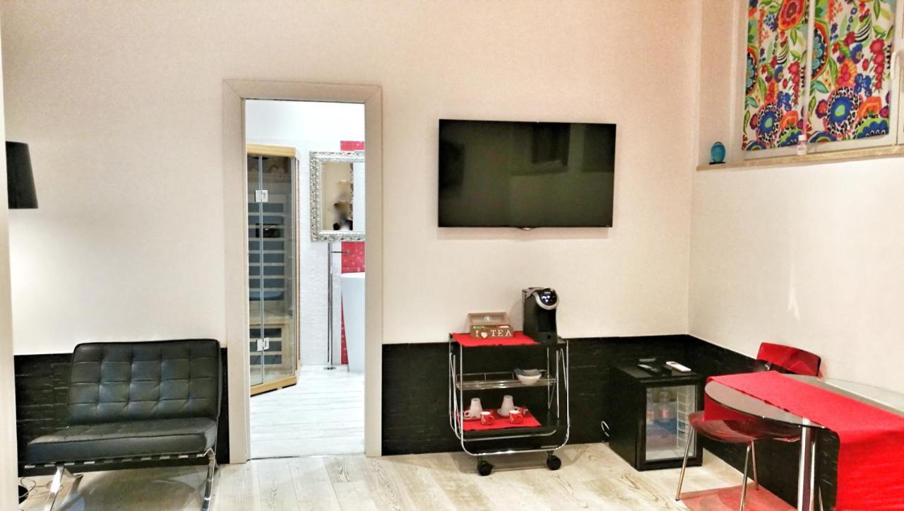 Two Chic Guesthouse Rome Extérieur photo